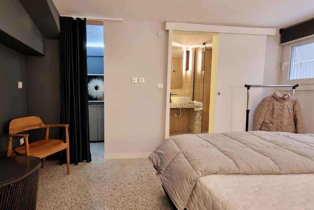 Μπροστά Στη Πλατεία Ναυαρίνου/Τσιμισκη Διαμέρισμα Tesalónica Exterior foto